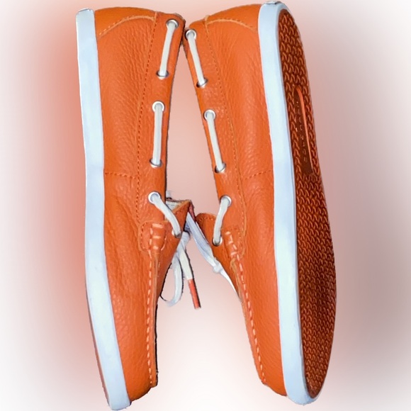 EUC Cole Haan Women's Vibrant Orange Loafers - Picture 2 of 8